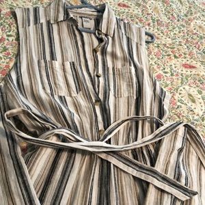 Jumpsuit, large, two chest pockets, Elastic waist.